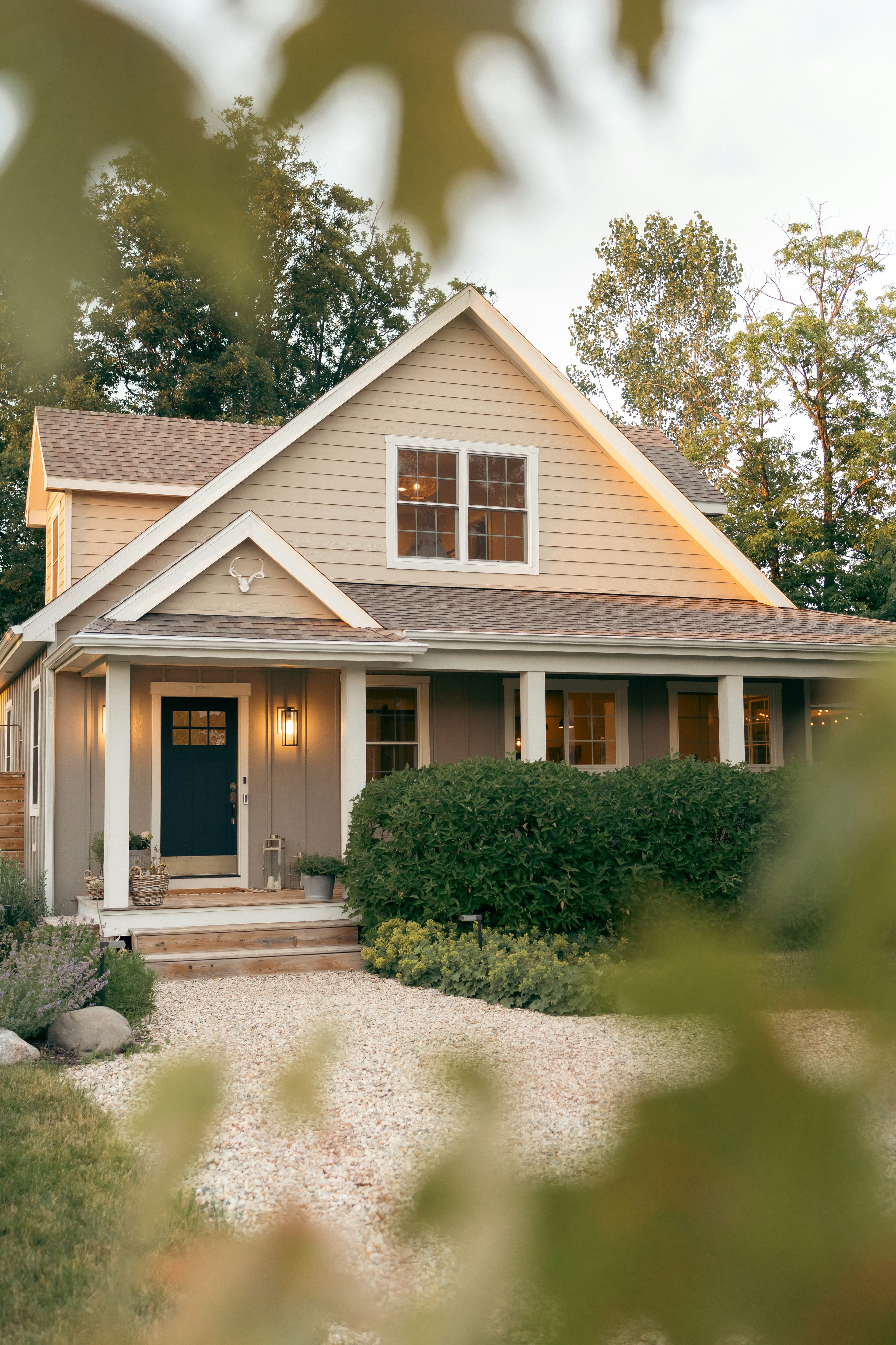 "Boost real estate marketing with Canva—create stunning designs for listings, brochures & social media!"
